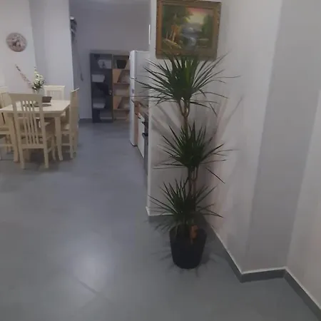 Huge Terrace With Sea View דירה *
