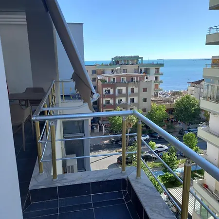 Lägenhet Huge Terrace With Sea View *