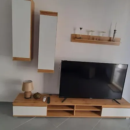 Huge Terrace With Sea View Durres